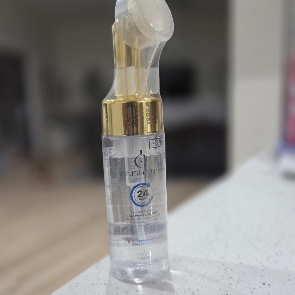 Inner CellsGold Liquid Lava Foam Cleanser